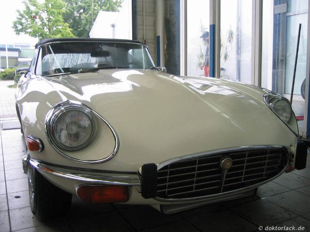 Jaguar E